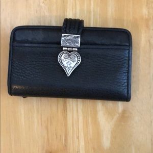 Brighton wallet